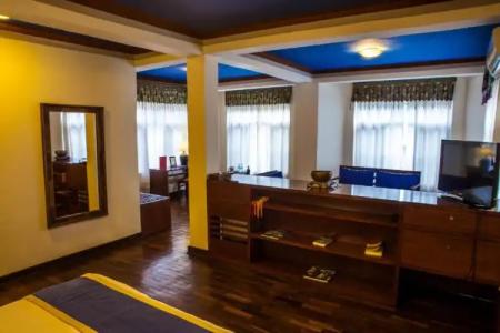 Shambaling Boutique - 62