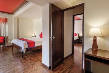 Shambaling Boutique - 54