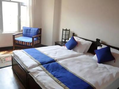 Shambaling Boutique - 27