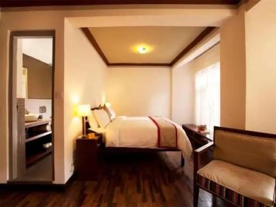 Shambaling Boutique - 48