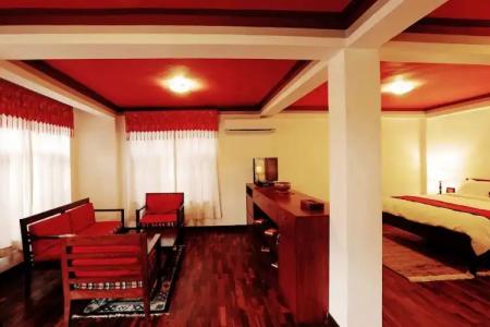 Shambaling Boutique - 69