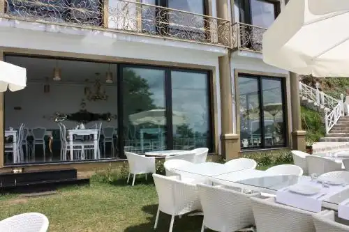 Bab-I Zer Konaklama Ve Restoran - 0