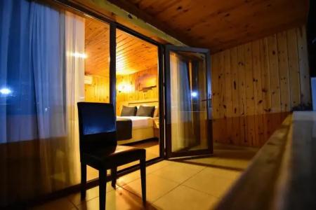 Sandal Otel - 135