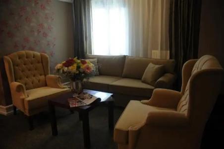 PARADISE ISLAND - 99