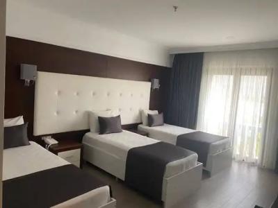 PARADISE ISLAND - 55