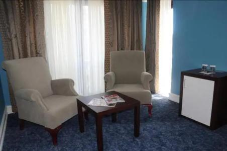 PARADISE ISLAND - 84