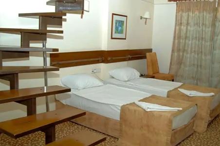 Lycus River Thermal - 70