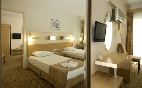 Lycus River Thermal - 52