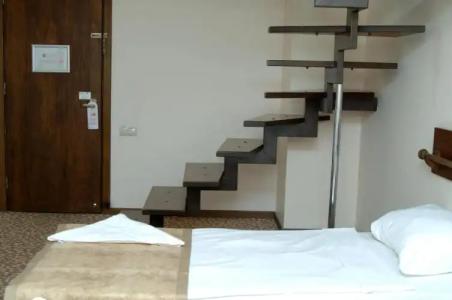 Lycus River Thermal - 77