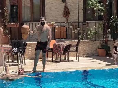 Shah Sultan Ozturk - 11