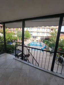 Shah Sultan Ozturk - 44