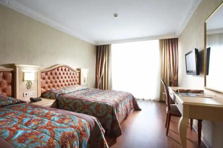 Emre Beach & Emre - 57