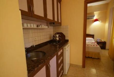 Mr. Dim Exclusive Apart - 32