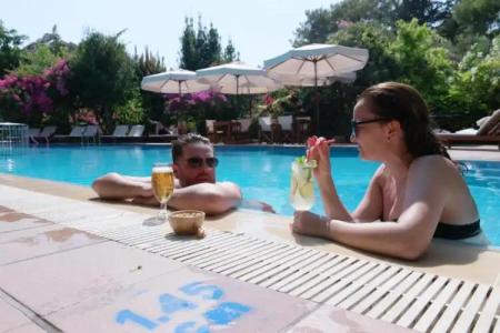 Mr. Dim Exclusive Apart - 112