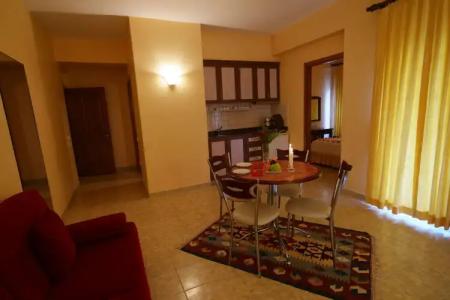 Mr. Dim Exclusive Apart - 14