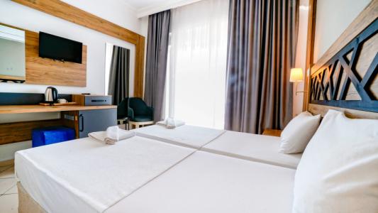 Istanbul Beach - 107