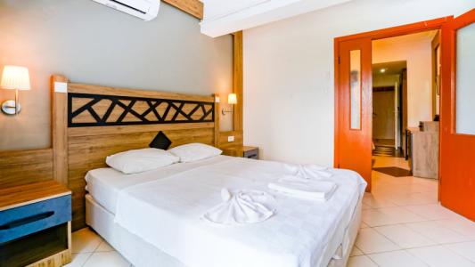 Istanbul Beach - 117