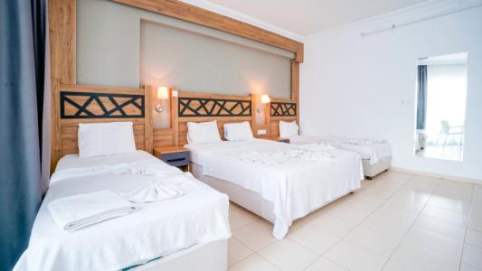 Istanbul Beach - 110