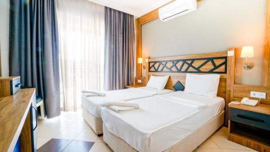 Istanbul Beach - 105