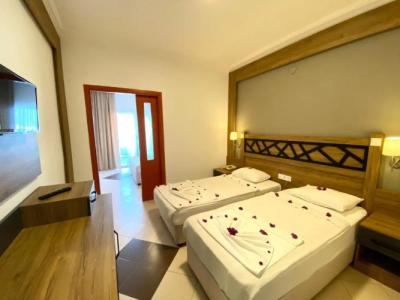 Istanbul Beach - 124