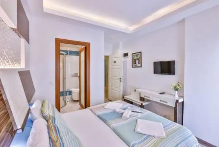 Sonne - Adults Only - 158