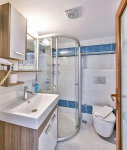 Sonne - Adults Only - 59