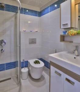 Sonne - Adults Only - 58