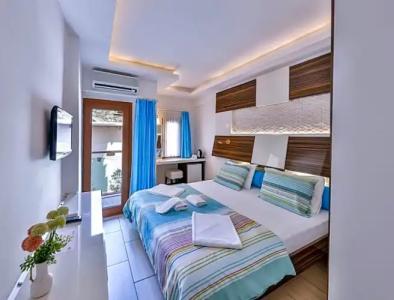 Sonne - Adults Only - 103