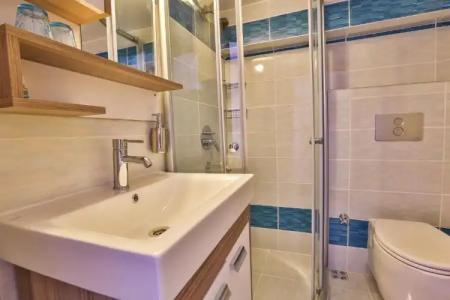 Sonne - Adults Only - 201