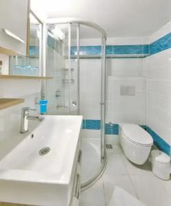 Sonne - Adults Only - 61