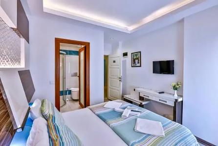 Sonne - Adults Only - 106