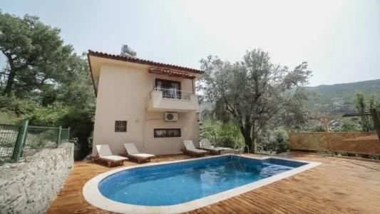 Kleo Cottages 1 - 11