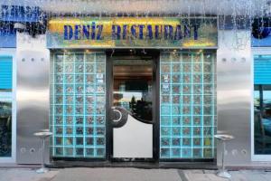 Izmir Palas Otel, Izmir