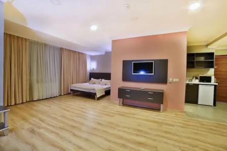 The Hera Premiums - 58