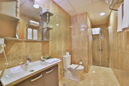 The Hera Premiums - 70