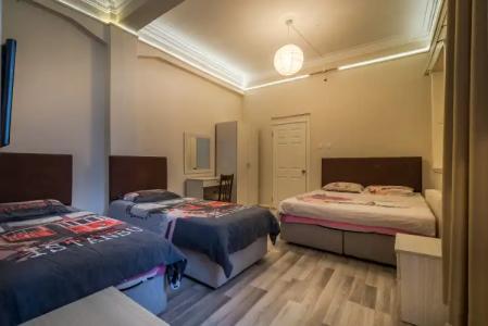 Erenler & Hostel - 36