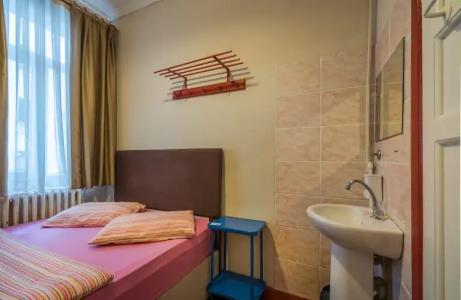 Erenler & Hostel - 44