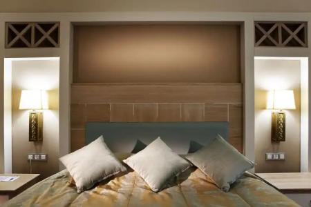 Quadas - Adults Only - 2