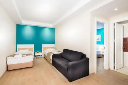 Green Bay Resort & Spa - 56