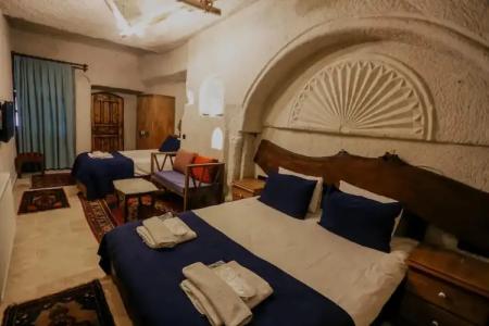 Elite Cave Suites - 53