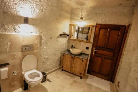 Elite Cave Suites - 18