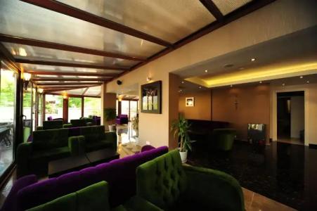 Blueberry Boutique - 1