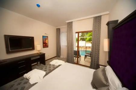 Blueberry Boutique - 3