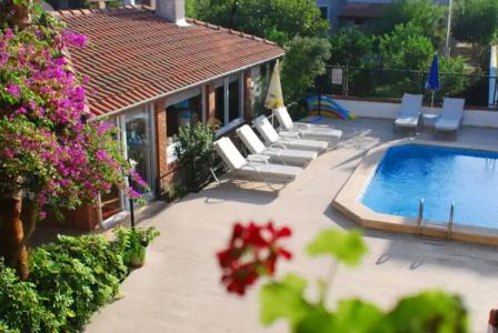 Crescent Hasirci - 12