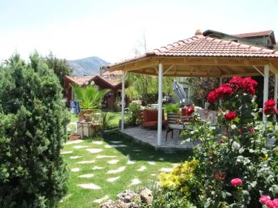 Crescent Hasirci - 13