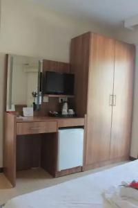 Crescent Hasirci - 22