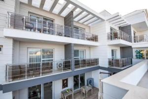 Twins Hotel Çeşme, Cesme