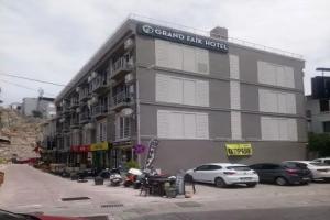 Faik Hotel, Cesme