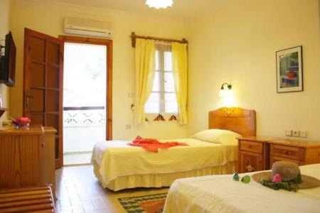 Toloman Bitez Beach - 1