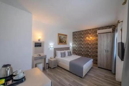 Queen Boutique - 114